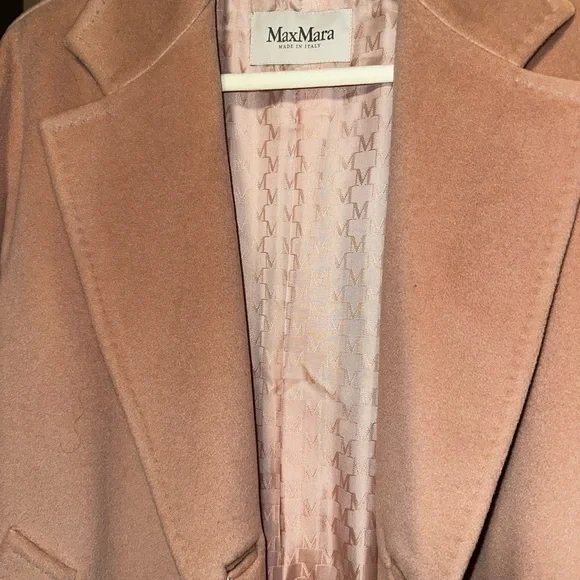MaxMara Women's Pink/Mauve Trench Coat with belt